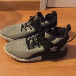 Adidas tubular